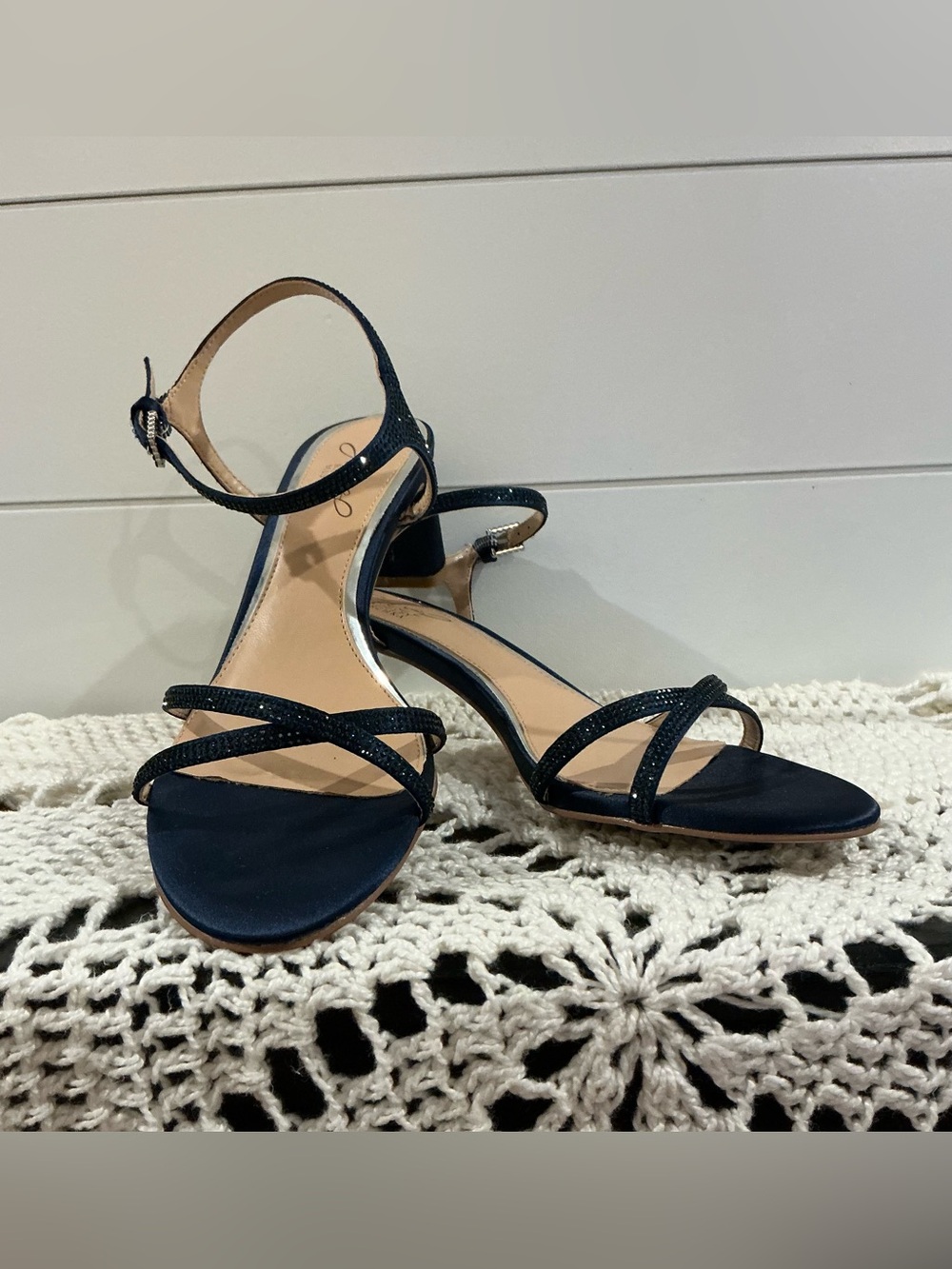 Jewel Badglby Mischa Women's Navy Strappy Low Block Heel Sandals Size 7 1/2